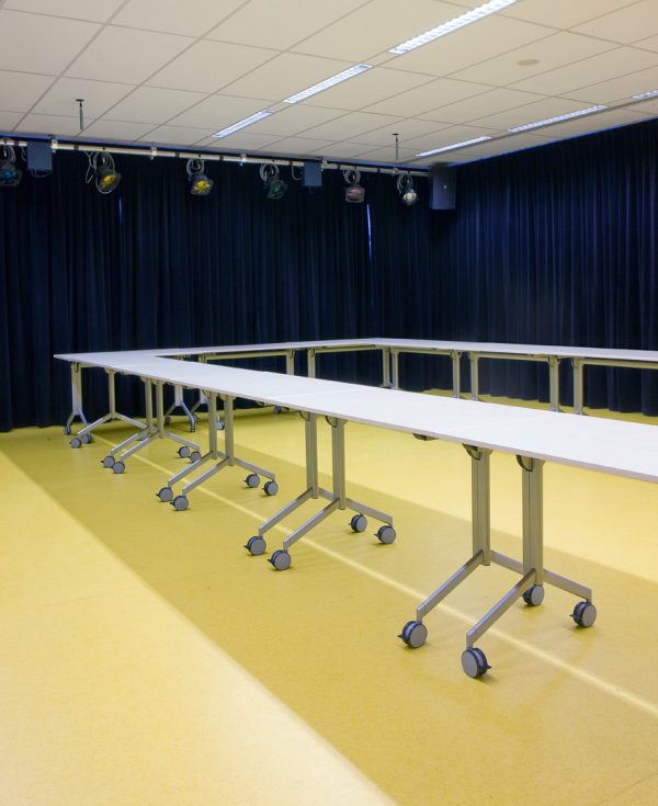 Groevenbeek-college-ermelo-klaptafel-aula