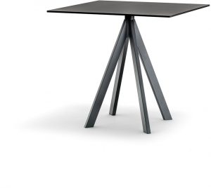 Arki-4-kleine-design-tafel-met-een-volkern-blad-en-4-schuine-poten