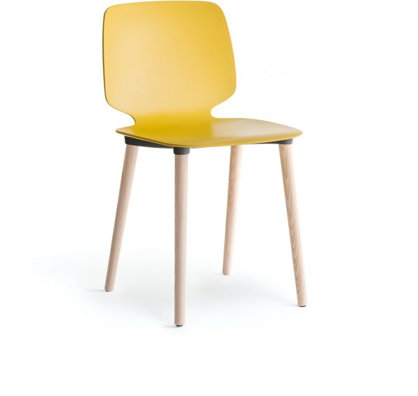 Babila-2750-kunststof-stoel-met-houten-poten-fsc-100-gecertificeerd-3
