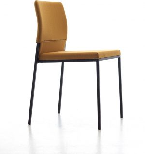 Hat-803-gestoffeerde-design-stoel