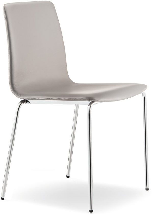 Inga-5683-gestoffeerde-stoel-vierpootframe-stapelbaar