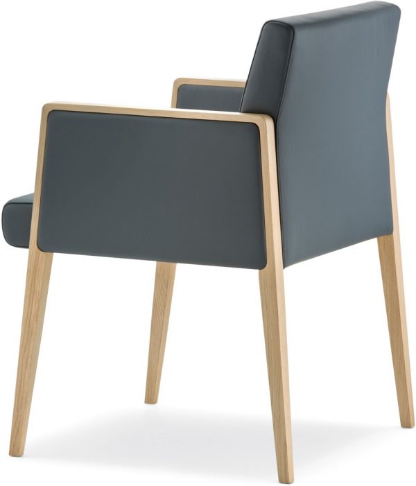 Jil-525-gestoffeerde-houten-stoel-met-armleggers-26