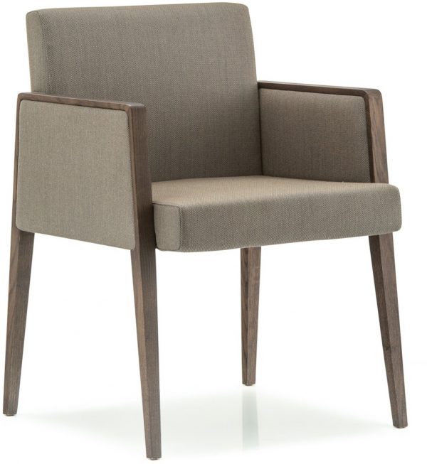 Jil-525-gestoffeerde-houten-stoel-met-armleggers