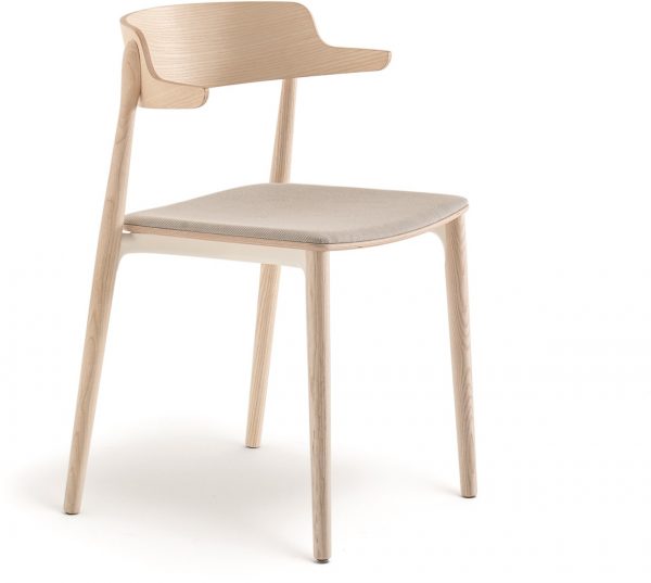 Nemea-2826-houten-school-kantine-stoel-met-armleggers-en-gestoffeerde-zitting-scandinavische-stijl-fsc-100-gecertificeerd