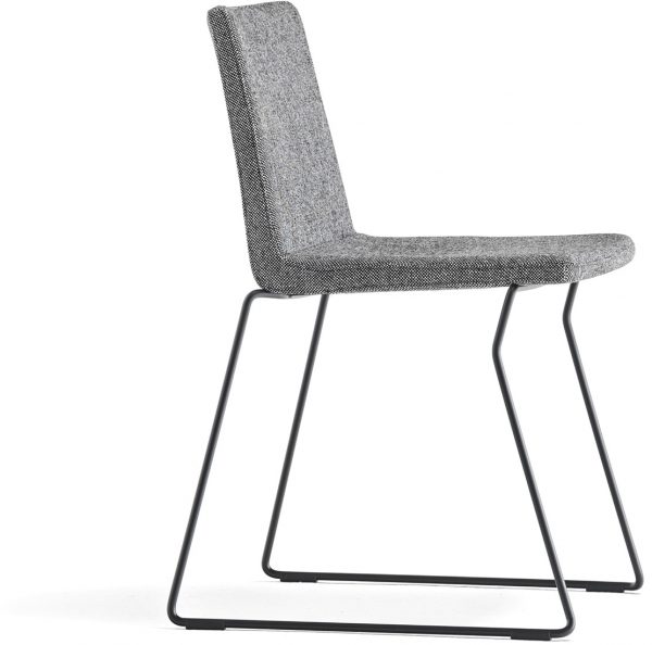 Osaka-metal-5724-stoel-met-gestoffeerde-zitting-en-sledeframe-fsc-100-gecertificeerd