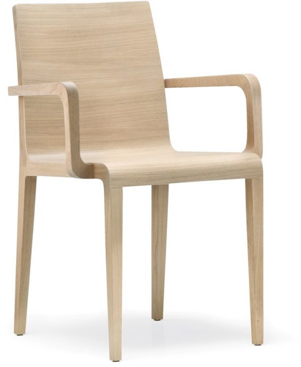 Young-425-armstoel-geheel-houten-design-stoel-met-armleggers